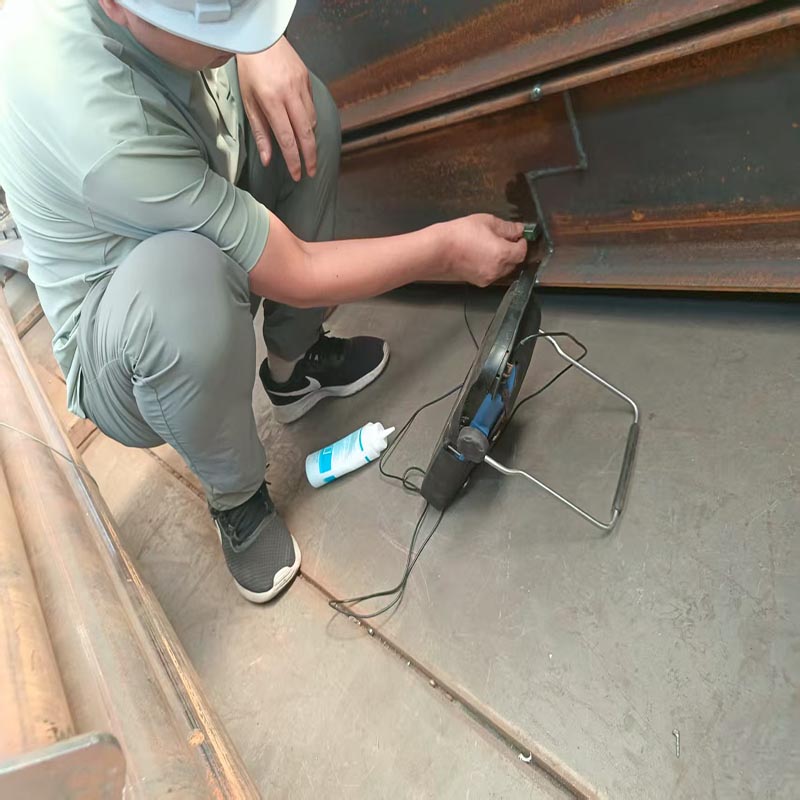 Структурата на челичната структура на Liveiyuan успешно го комплетира ултразвучното тестирање на челични магацини за структура извезени во Тајланд